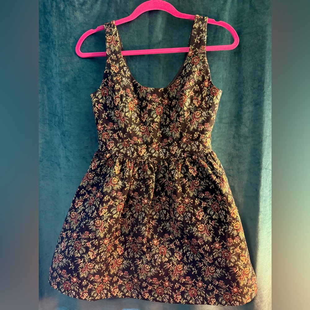 Forever 21 Black Floral Textured Dress